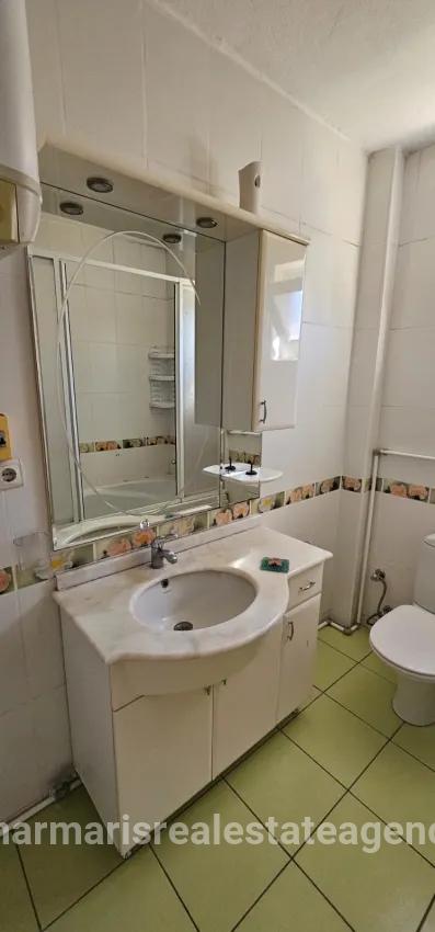 In İçmeler zu vermieten 2+1 Wohnung, Küche, eine perfekte Wohnung