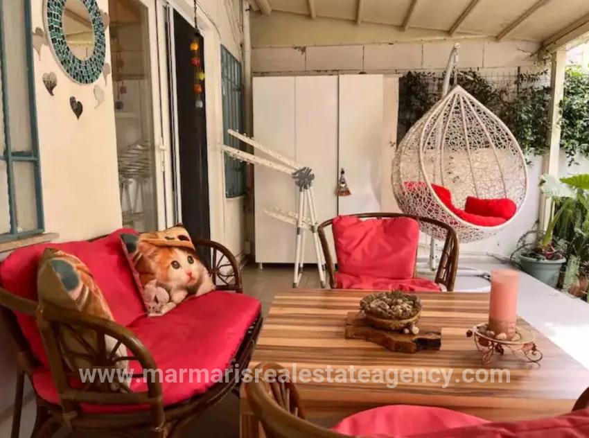 2+1-Zimmer Appartement Zu verkaufen in Çıldır Bz. Marmaris - 100 m²