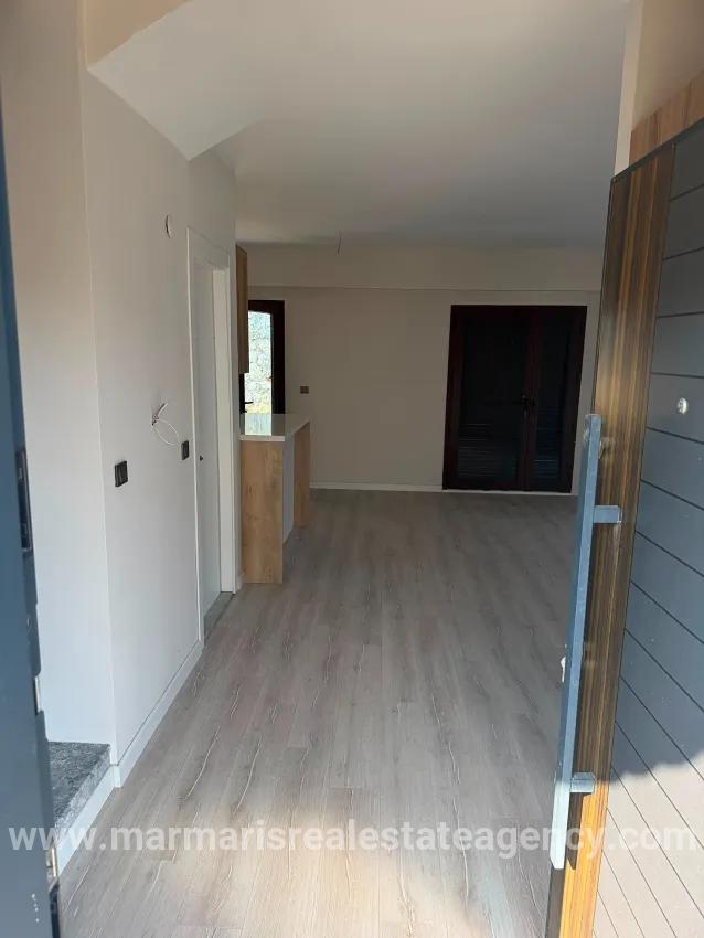 2+1-Zimmer Einfamilienhaus Zu vermieten in Çetibeli Bz. Marmaris - 140 m²
