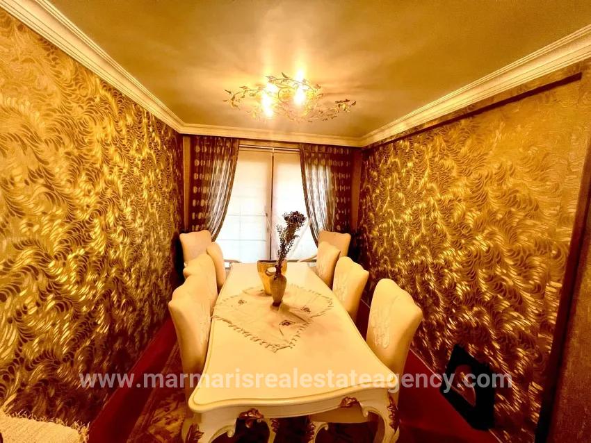 4+2-Zimmer Einfamilienhaus Zu verkaufen in Armutalan Bz. Marmaris - 970 m²
