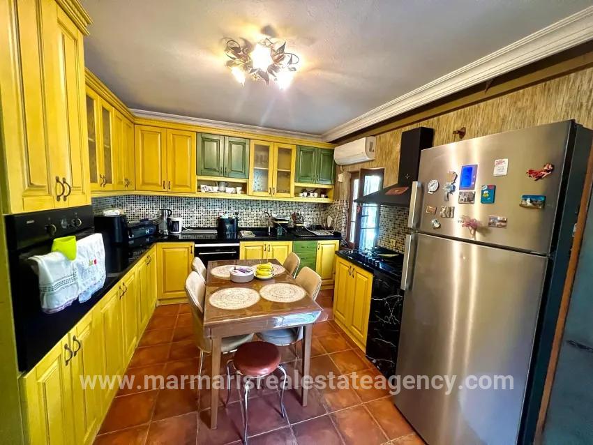 4+2-Zimmer Einfamilienhaus Zu verkaufen in Armutalan Bz. Marmaris - 970 m²