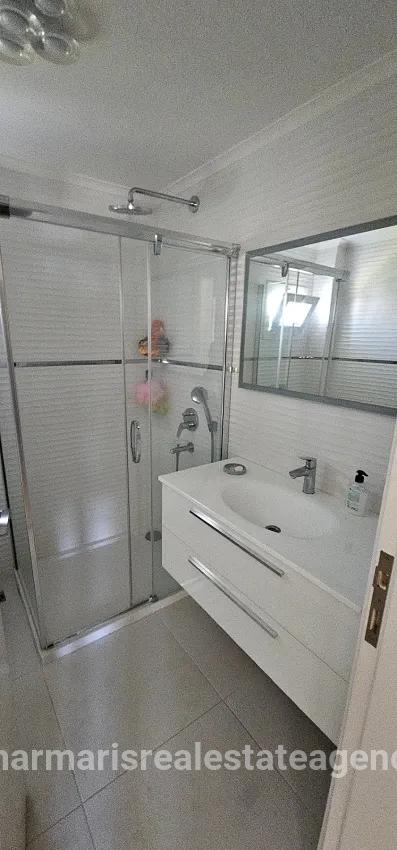 3+1-Zimmer Einfamilienhaus Zu verkaufen in İçmeler Bz. Marmaris - 200 m²