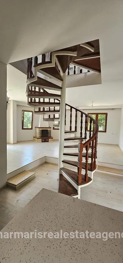 3+1-Zimmer Villa Zu verkaufen in Armutalan Bz. Marmaris - 160 m²