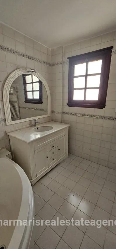 3+1-Zimmer Villa Zu verkaufen in Armutalan Bz. Marmaris - 160 m²