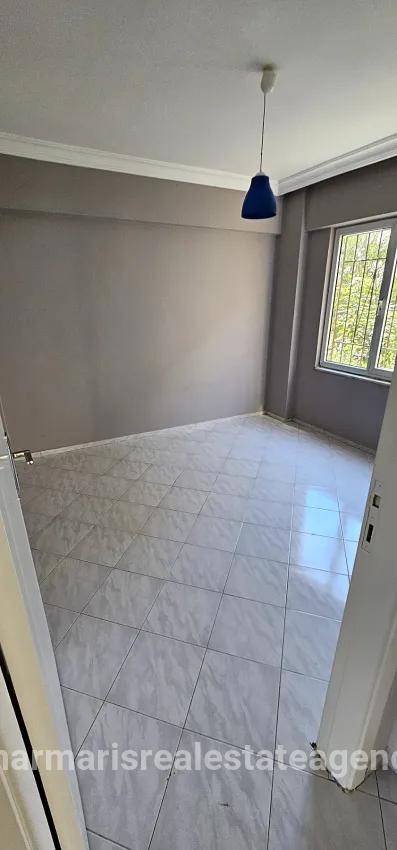 2+1-Zimmer Appartement Zu vermieten in Çıldır Bz. Marmaris - 130 m²