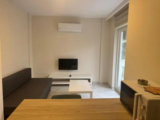 Zu vermieten 1+1 Wohnung – mit hohem Eingang – Siteler Viertel