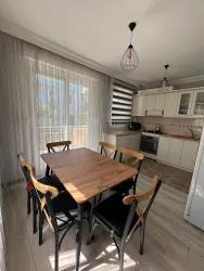 3+1-Zimmer Einfamilienhaus Zu vermieten in Kemeraltı Bz. Marmaris - 200 m²