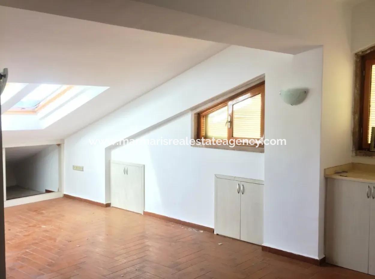 10 Schlafzimmer 2 Mit Pool Im Zentrum Von Marmaris.2500M2 Grundstück Zum Verkauf In Unserer Anlage.