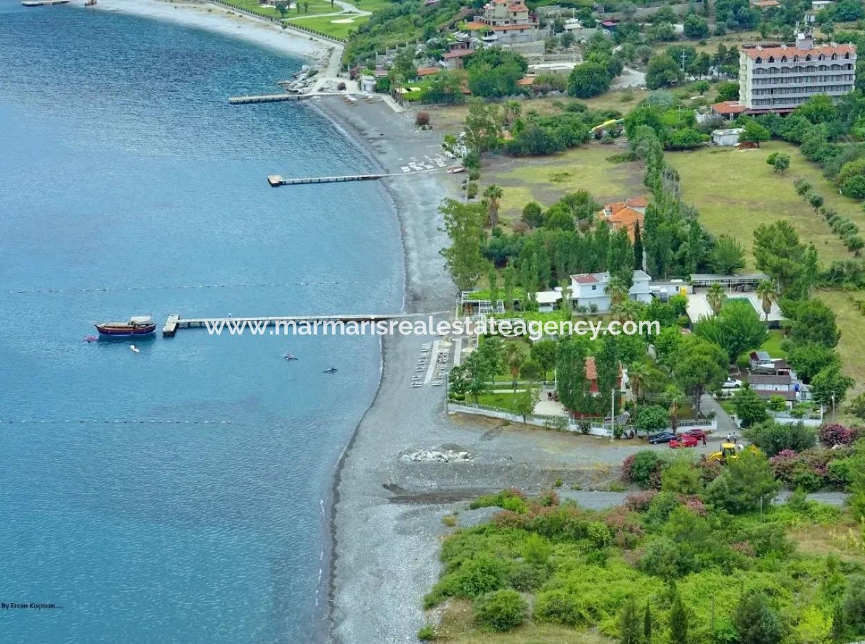 Marmaris,Die Für Den Verkauf Gebaut Auf Einem Grundstück Von 5000 M2 E 18 Km Entfernt Von Der Villa Und Dem Bestehenden Pier Restaurant