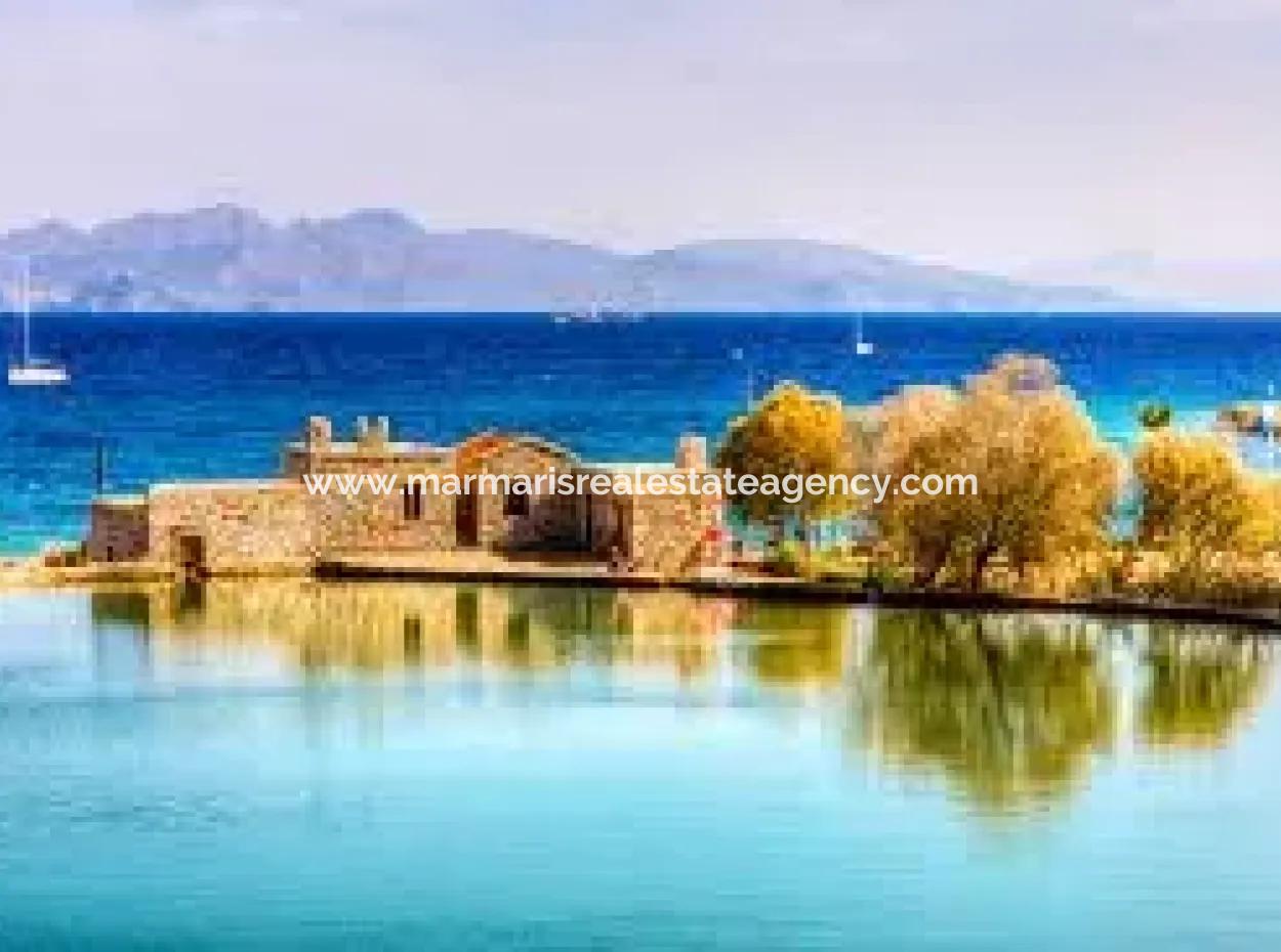Grundstück Zum Verkauf Geeignet Für Den Bau Eines Hotels Am Meer Mit 10000M2 Tourismus Zonierung An Der Küste In The District Of Datca