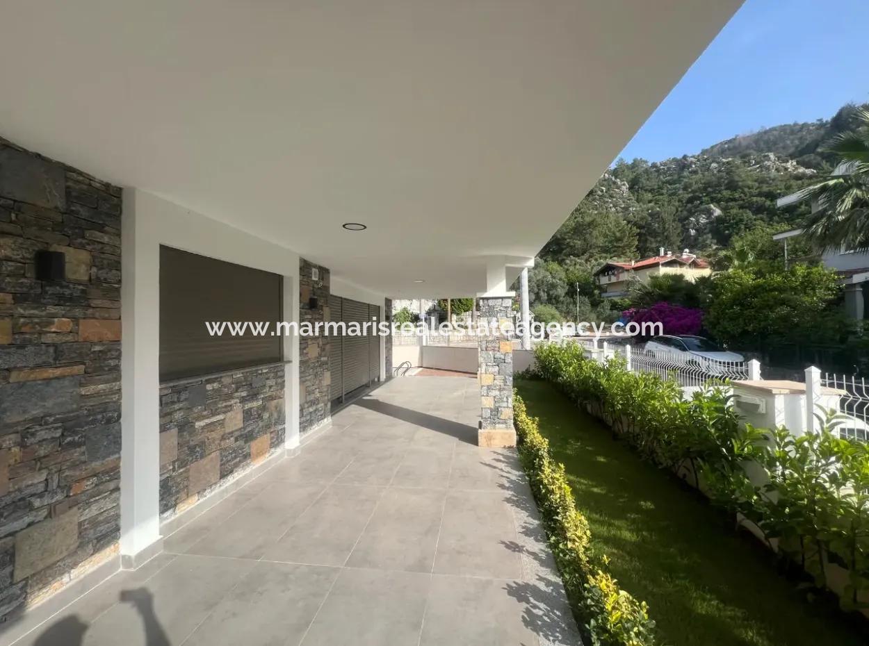 Neubau Mit Freistehendem Swimmingpool In Der Nähe Des Meeres Im Viertel Icmeler Im Bezirk Marmaris 3 Zimmer, 1 Wohnzimmer, 3 Bäder, 200M2 Ultra-Luxusvilla Zum Verkauf Auf Einem Grundstück Von 350M2