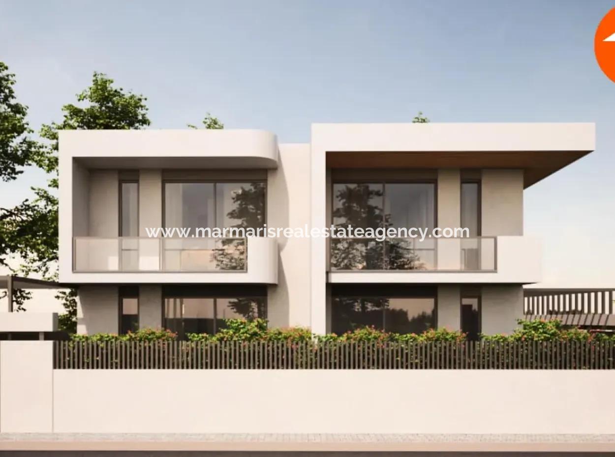 Brandneue Doppelhaushälfte Zum Verkauf Im Zentrum Von Marmaris Von Einem Immobilienmakler