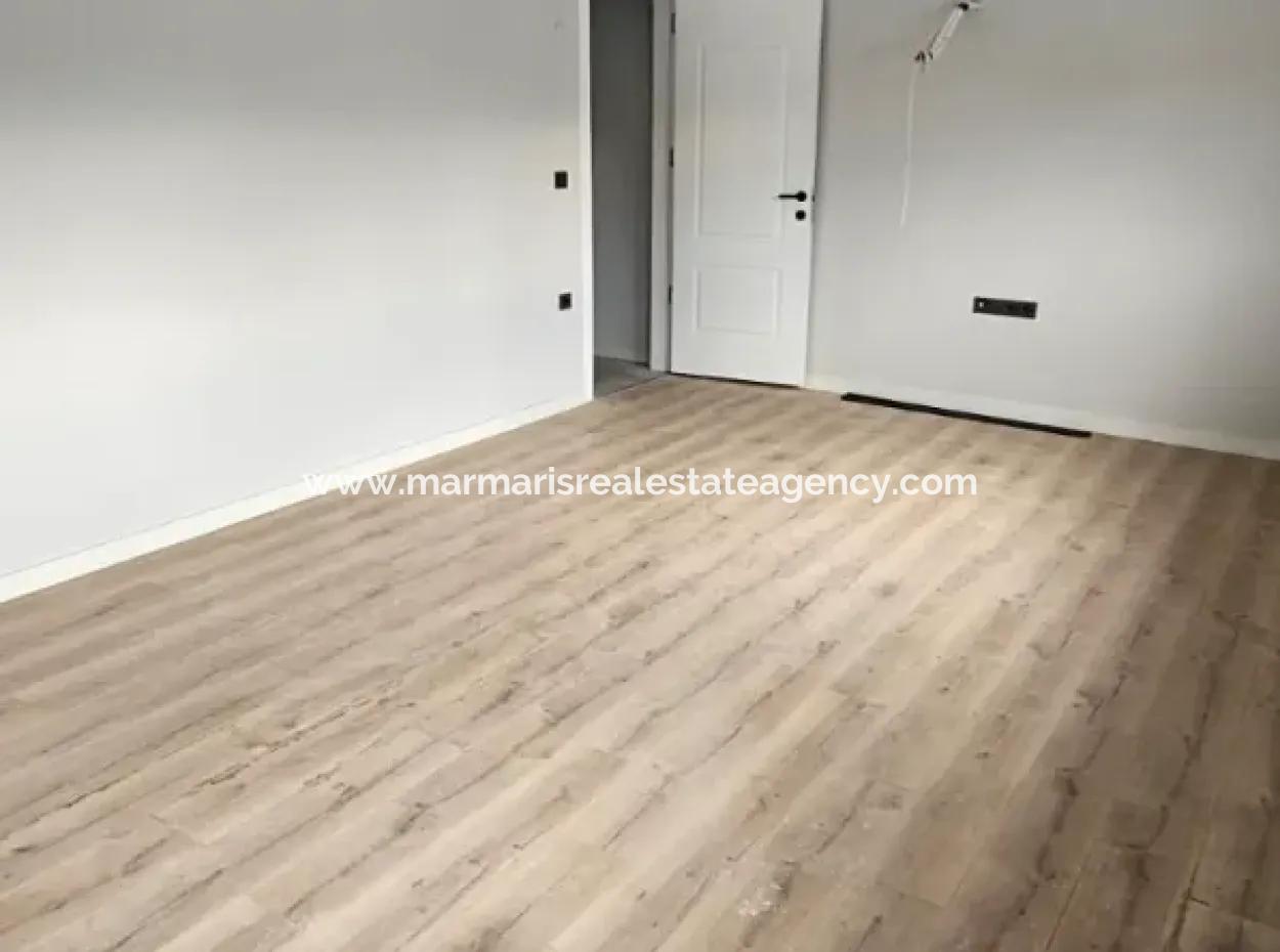 Siteler Neighborhood 3 1 Obere Doppelhaushaus Zum Verkauf