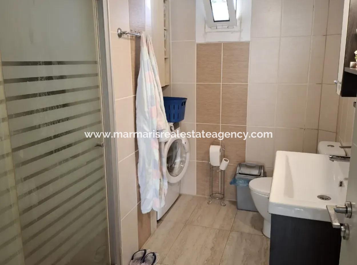 Armutalan Neighborhood 3÷1 Freistehendes Dreifachhaus Zum Verkauf