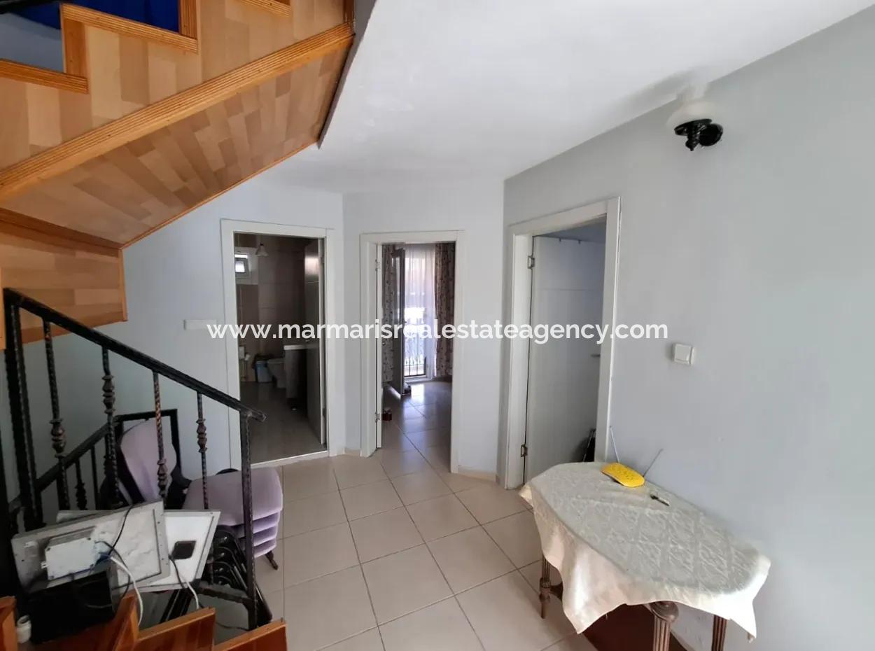 Armutalan Neighborhood 3÷1 Freistehendes Dreifachhaus Zum Verkauf