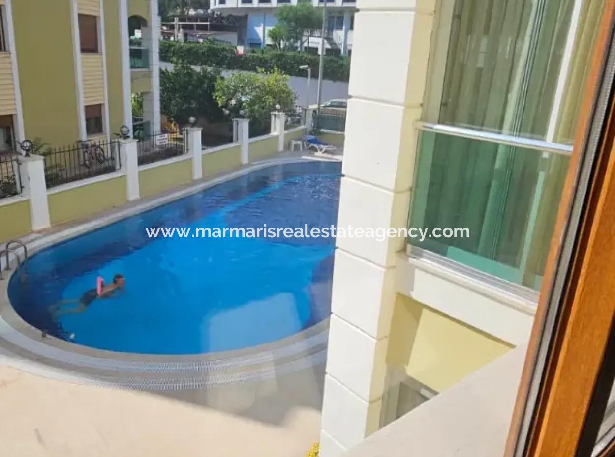 Luxuswohnung Zur Vermietung Mit 3:1 Pool Im Stadtteil Marmaris Siteler