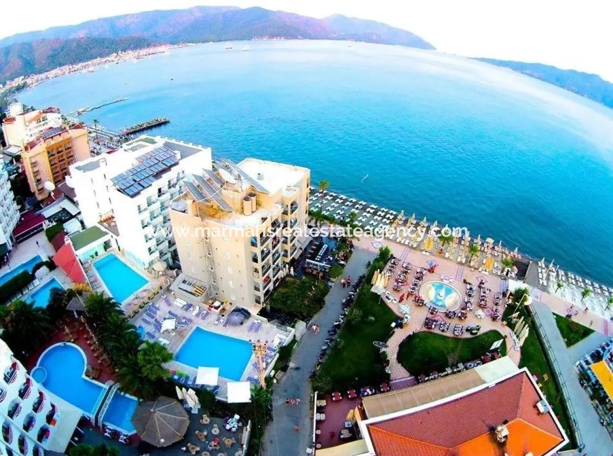 100 Zimmer-Hotel Mit Pool Im Zentrum Von Marmaris Zum Verkauf