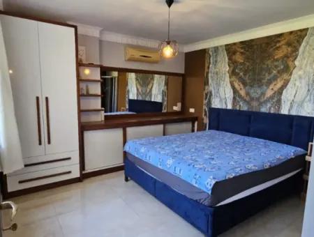 Camiavlu Neighborhood 3 1 Rückwärtsduplex Zum Verkauf Auf Einem Sicheren Gelände Mit Pool