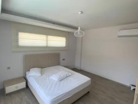 Marmaris Çamdibi 5 1 Voll Freistehende Pool, Möblierte Dreifachvilla Zu Mieten