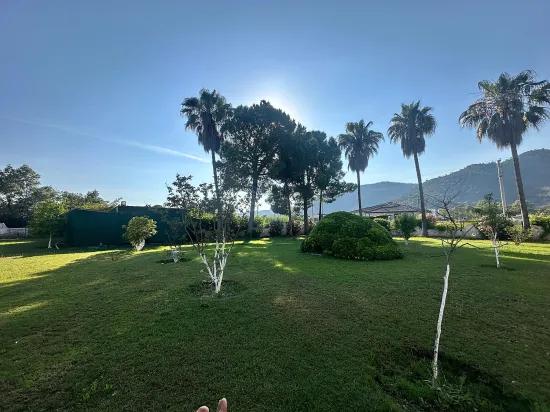In Hisarönü 2+1 Möbliertes Mietapartment – 100 m Vom Strand
