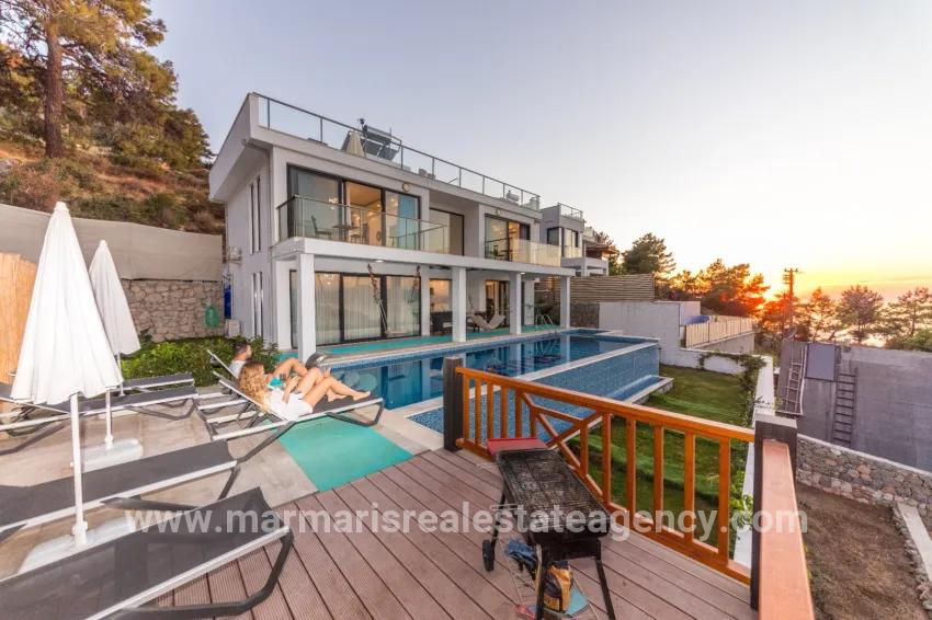 In Faralya, a magnificent villa with a sea view