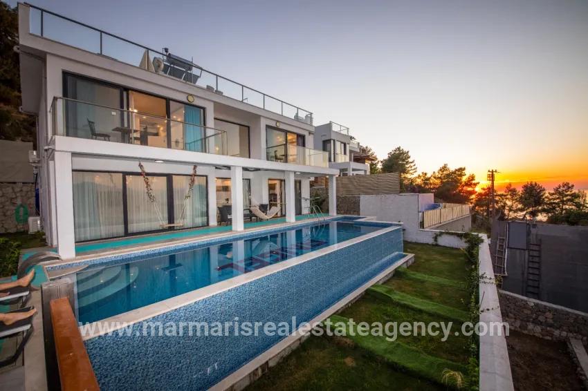 In Faralya, a magnificent villa with a sea view