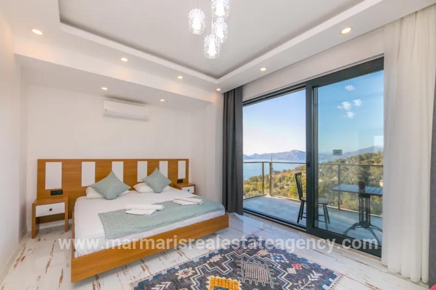 In Faralya, a magnificent villa with a sea view