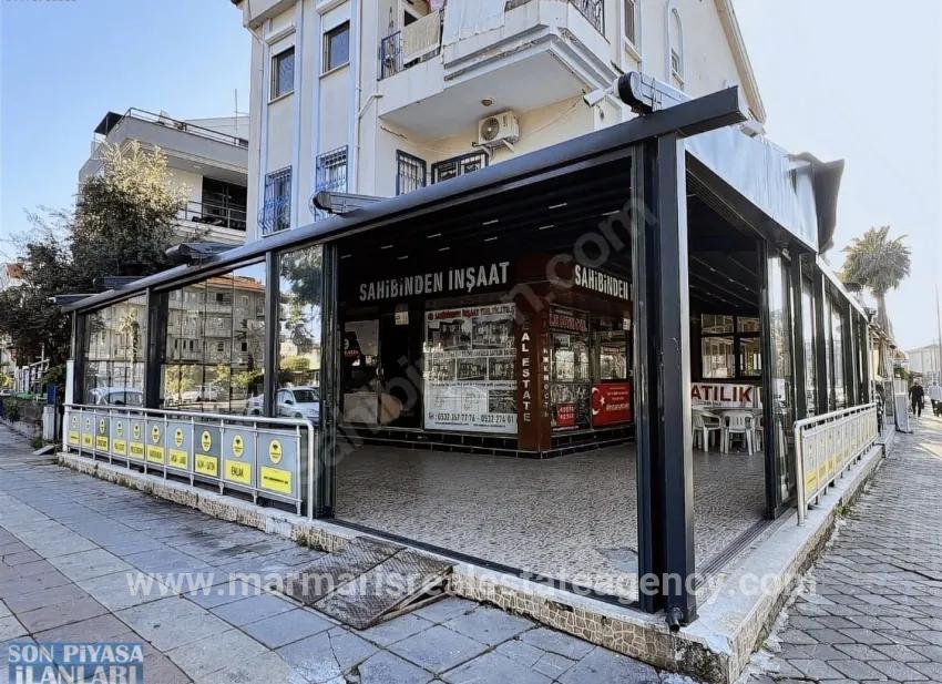 In the centre of Marmaris at the corner 128 m2 shop for sale