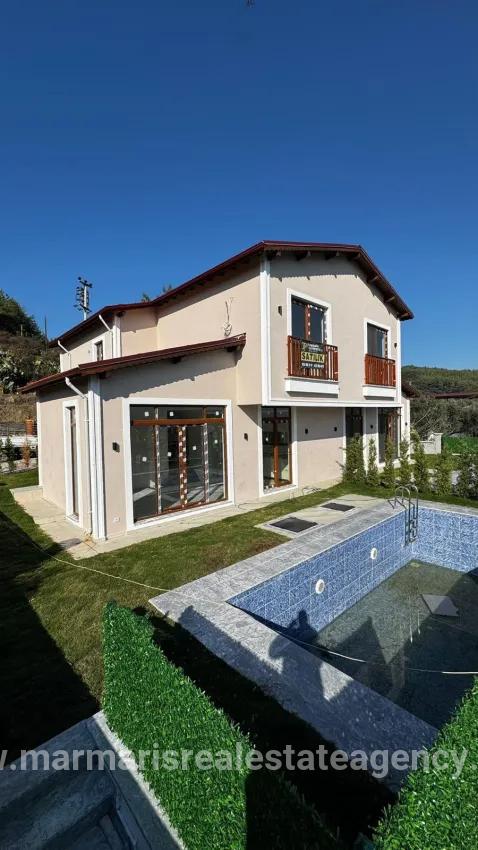 3+1 Bedroom Villa For sale in Kızılyaka Nbh. Ula - 465 m²