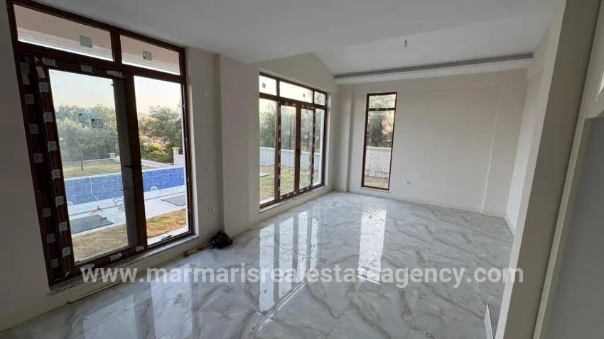 3+1 Bedroom Villa For sale in Kızılyaka Nbh. Ula - 465 m²