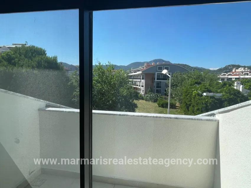 3+1 Bedroom Apartment For sale in Çıldır Nbh. Marmaris - 130 m²