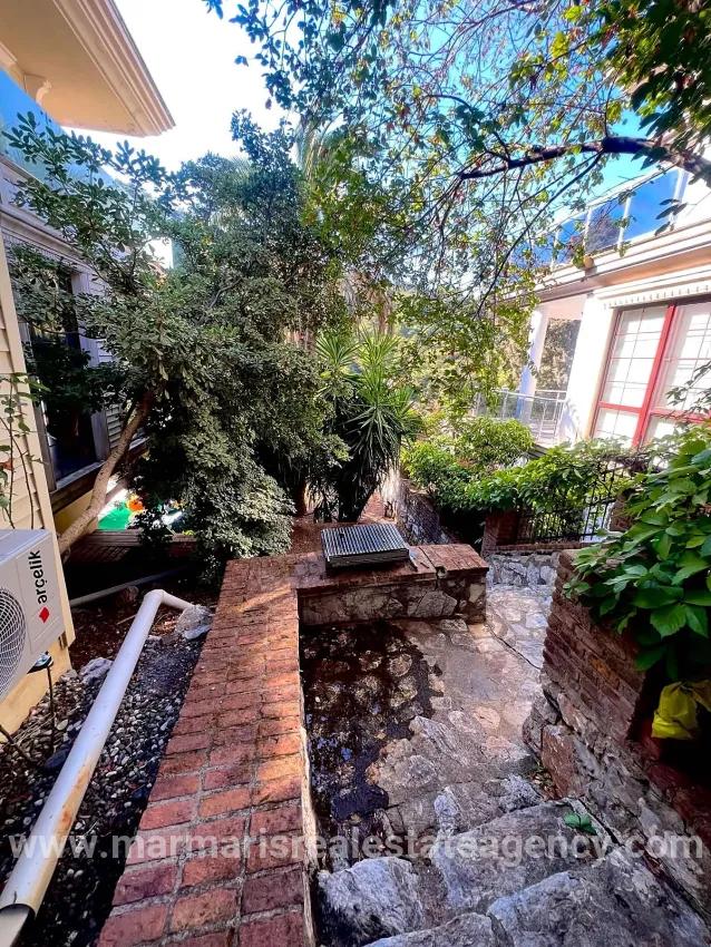 4+2 Bedroom Detached house For sale in Armutalan Nbh. Marmaris - 970 m²