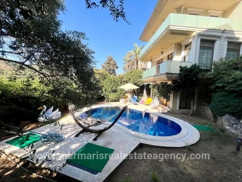 4+2 Bedroom Detached house For sale in Armutalan Nbh. Marmaris - 970 m²