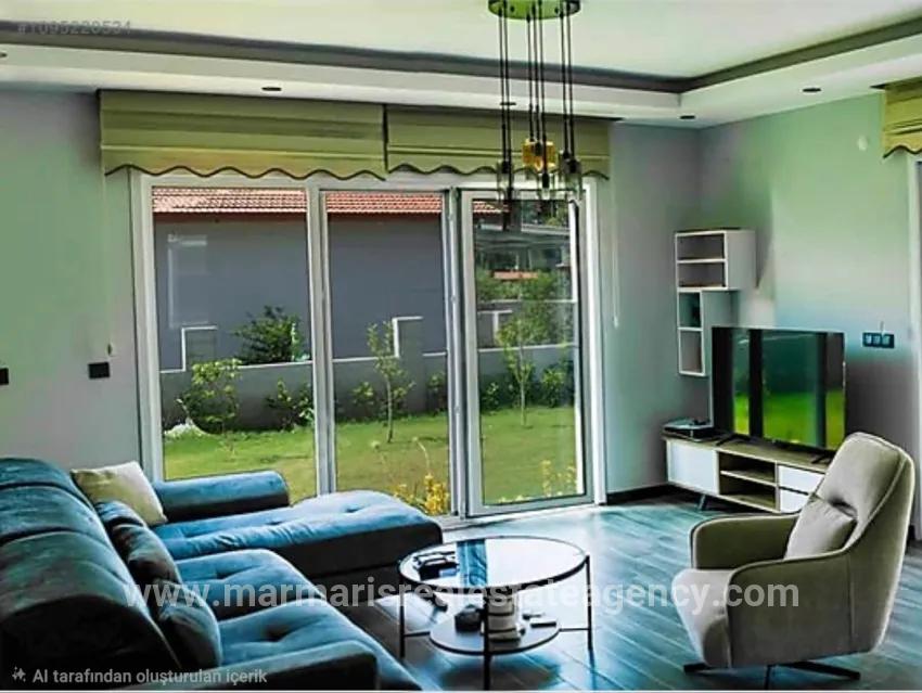 4+1 Bedroom Detached house For rent in Hisarönü Nbh. Marmaris - 500 m²