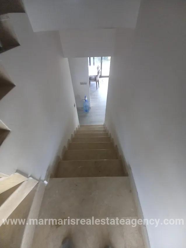 3+1 Bedroom Apartment For rent in Çıldır Nbh. Marmaris - 160 m²