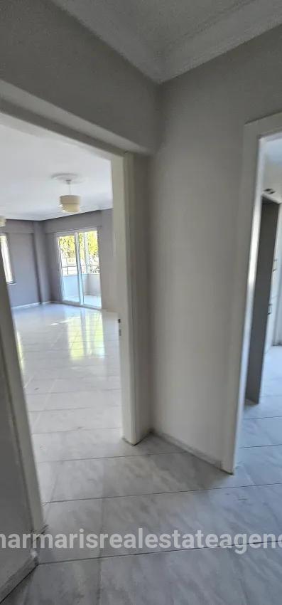 2+1 Bedroom Apartment For rent in Çıldır Nbh. Marmaris - 130 m²