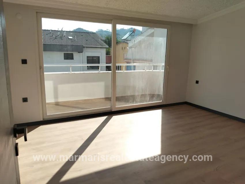 3+2 Bedroom Apartment For sale in Çıldır Nbh. Marmaris - 170 m²