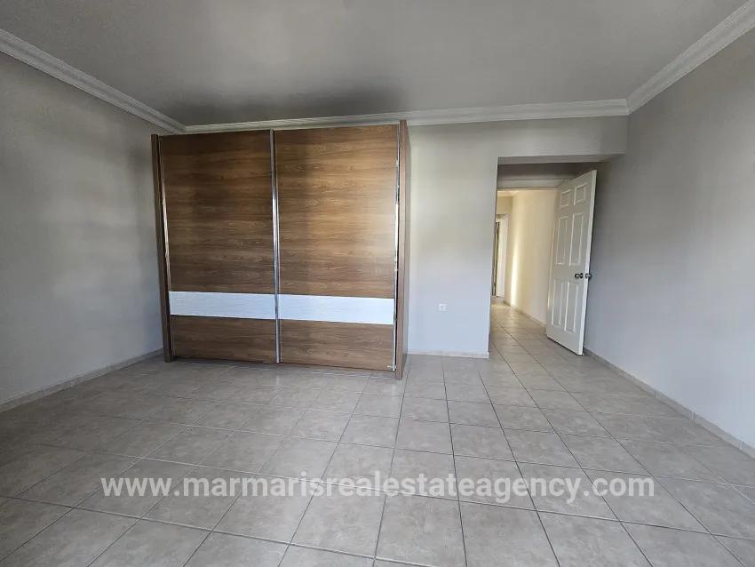 3+1 Bedroom Apartment For rent in Çıldır Nbh. Marmaris - 160 m²