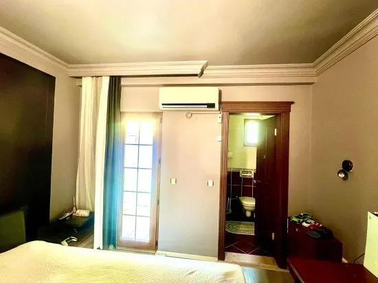 For Sale 4+2 Villa – 970 m² Land Share – Armutalan