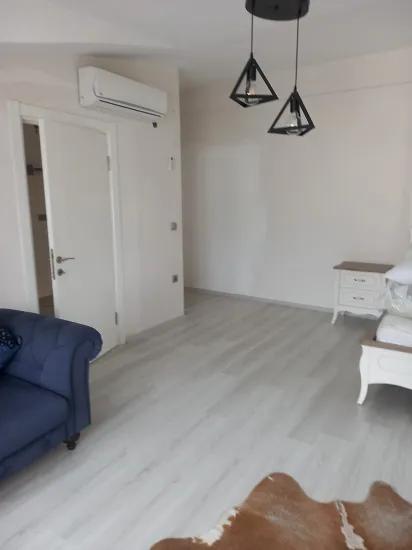 Çıldır Neighbourhood 7-year-old Young Building 3+1 Furnished Rental Apartment