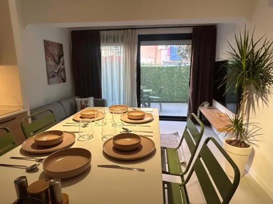 Marmaris In Çıldır 30 m to the sea Brand new Luxury Garden Furnished For rent 2+1