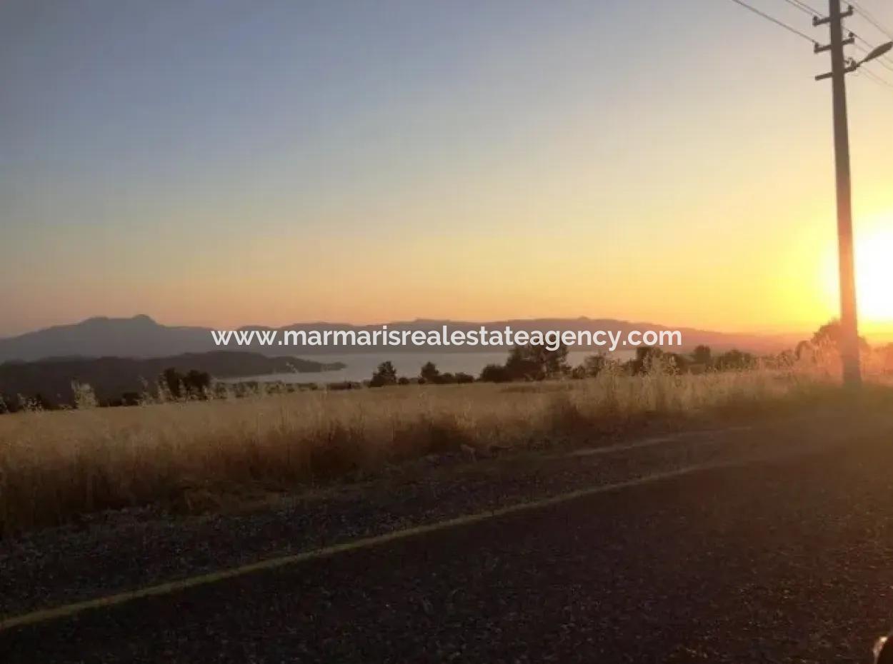 The Town Of Koycegiz, Plot For Sale 19000M2 Education, He Completed The Quarter With Lake View