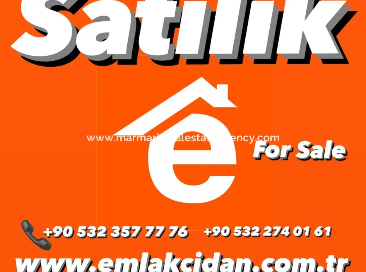 Shop For Sale 90M2 On The Main Street In The Center Of Armutalan, Marmaris
