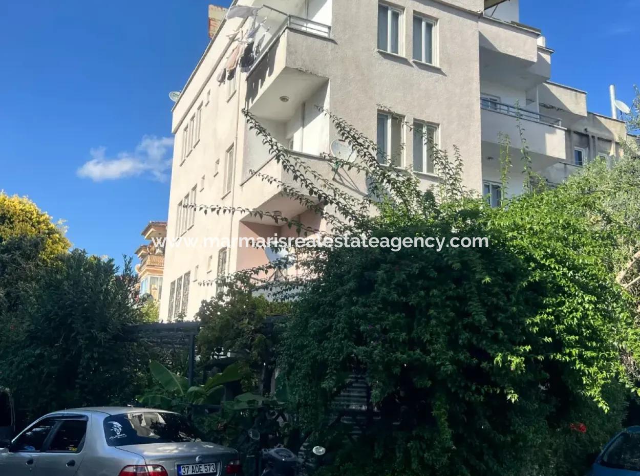 Complete Building With 7 Apartments And 1 Shop For Sale In The Center Of Marmaris