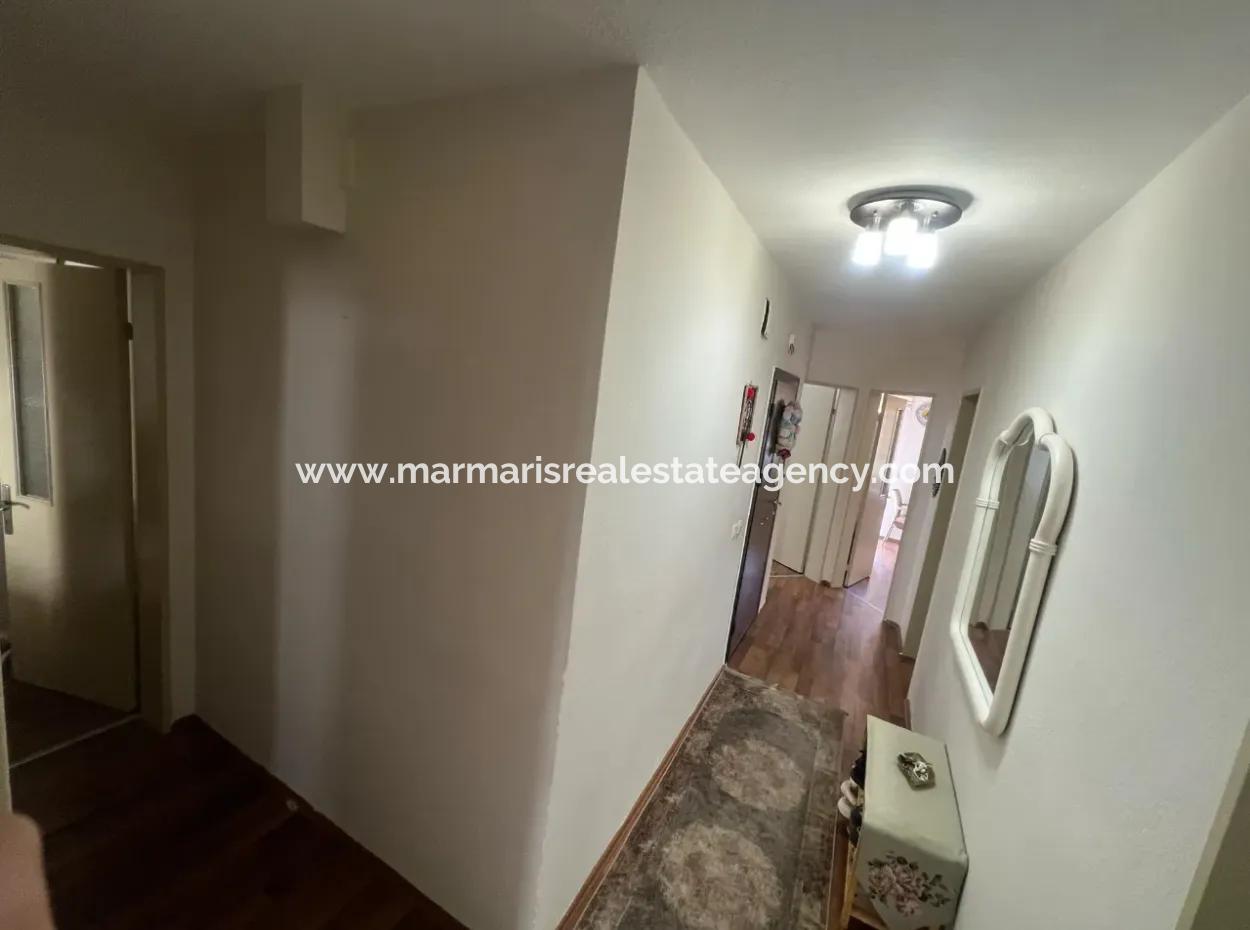 Marmaris Center 3 Rooms 1 Living Room Kitchen 140M2 Arakat Apartment For Sale Very Close To The Sea