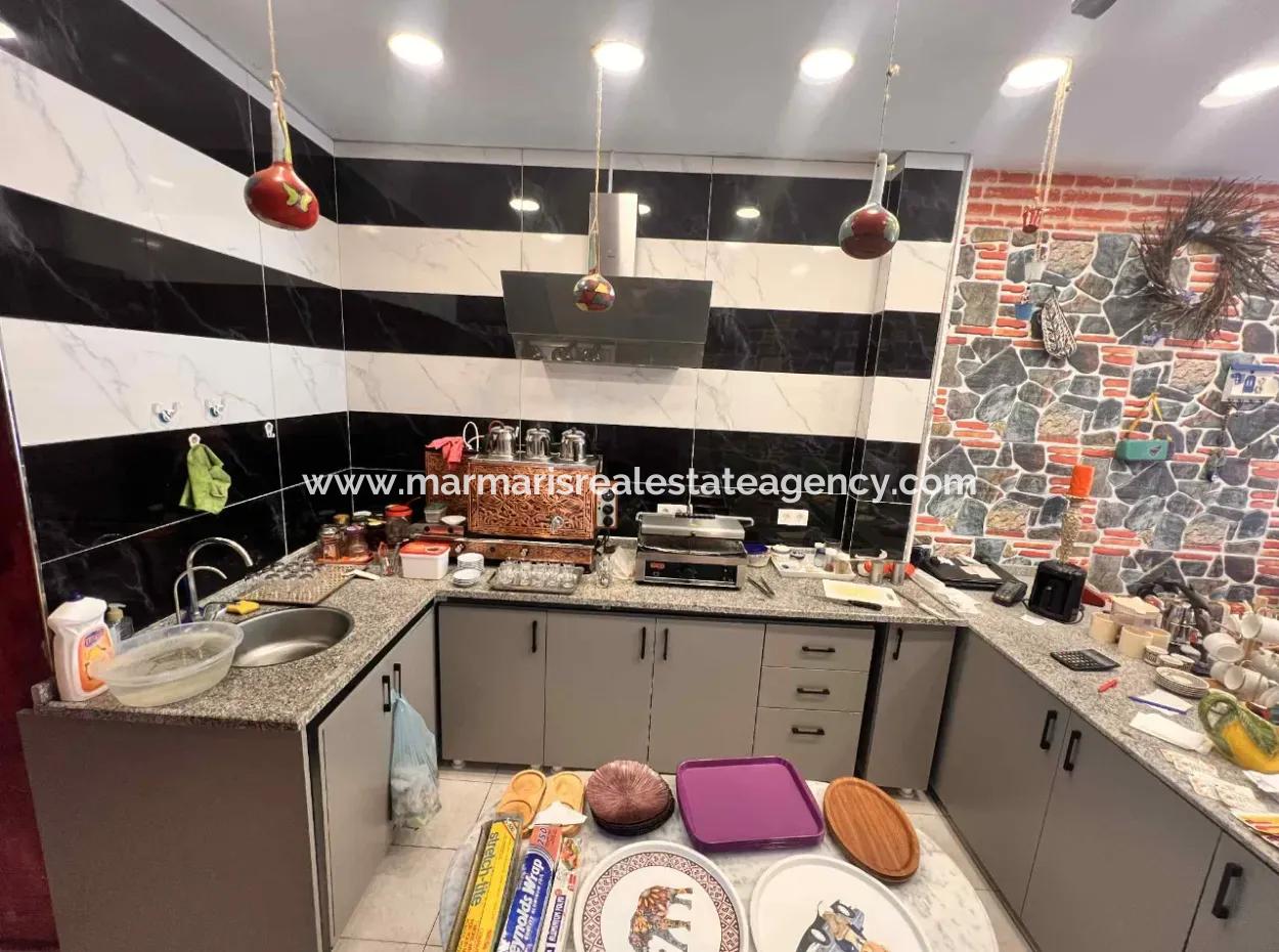 Shop For Sale In The Bustling Center Of Marmaris With Ready Customers With Its Unique Concept