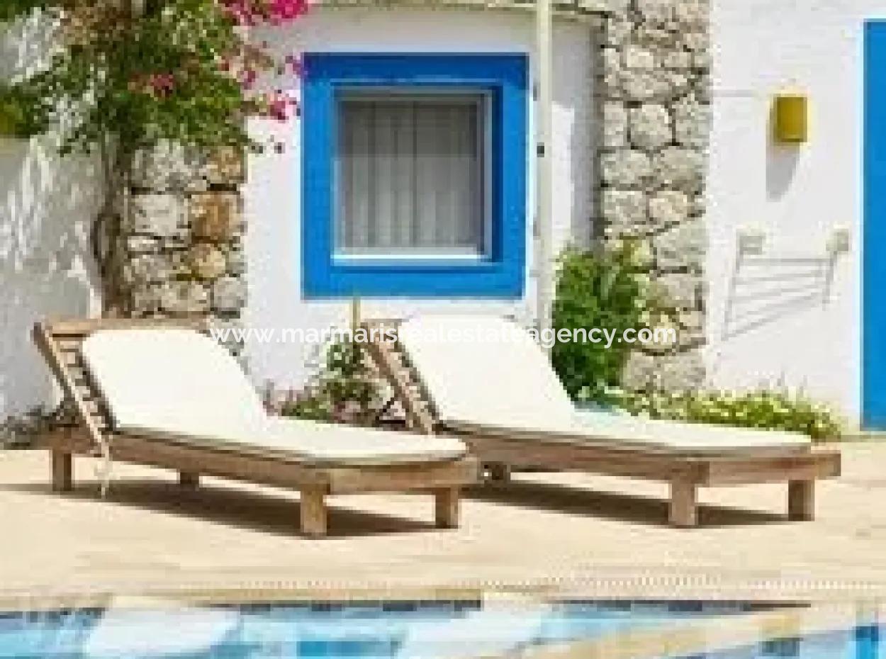 At A Distance Of 40 Km From Marmaris 30 Room Boutique Hotel By The Sea For Sale