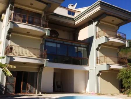 10 Bedroom 2 With Pool In The Centre Of Marmaris.2500M2 Plot Is For Sale In Our Estate.