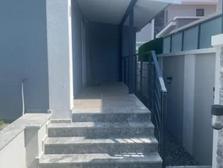 Marmaris Çamdibi 5 1 Fully Detached Pool Furnished Triplex Villa For Rent