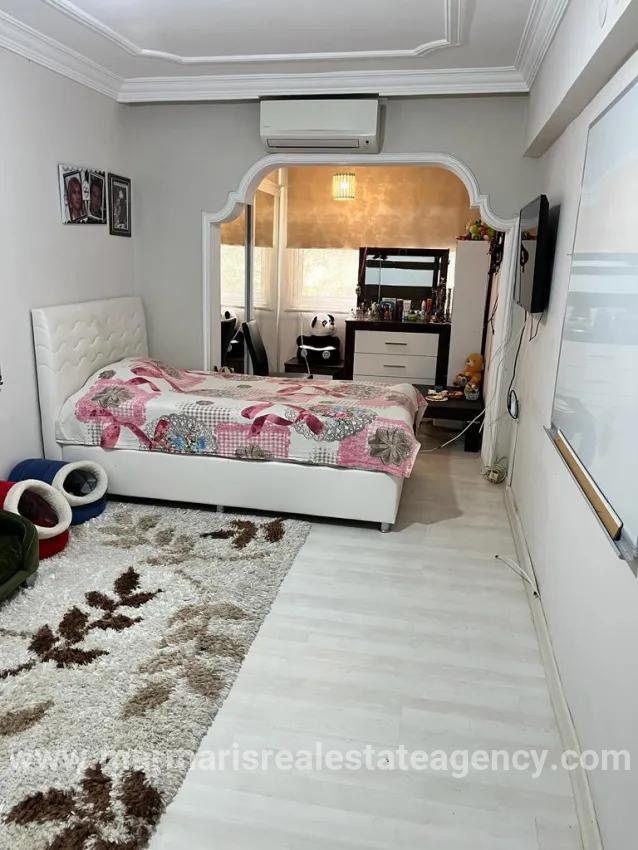 Холм Район с Парковкой 3+1 На Продажу Квартира